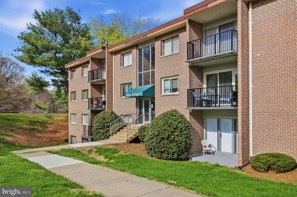 $215,000 | 1604 Renate Drive, Unit 203, Woodbridge, VA 22192