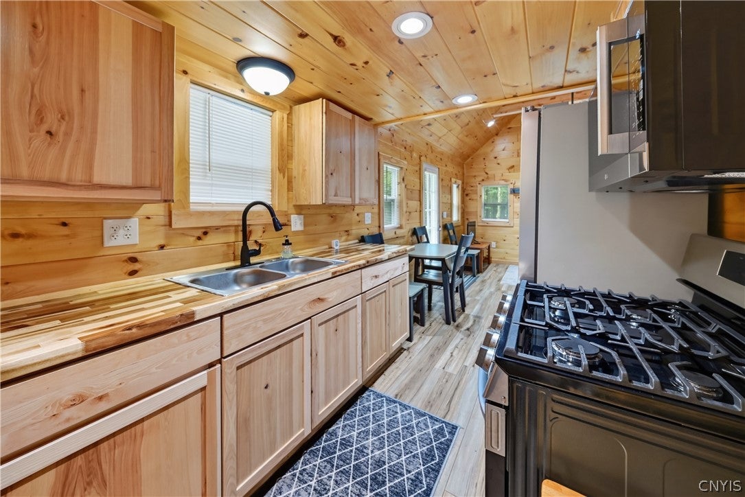 11 Beaver Dam Brook Road Altmar, NY 13302 - Photo 19 of 31 Gallery Image 19