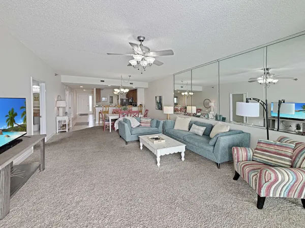 $675,000 | 8525 Gulf Boulevard, Unit 811, Navarre, FL 32566
