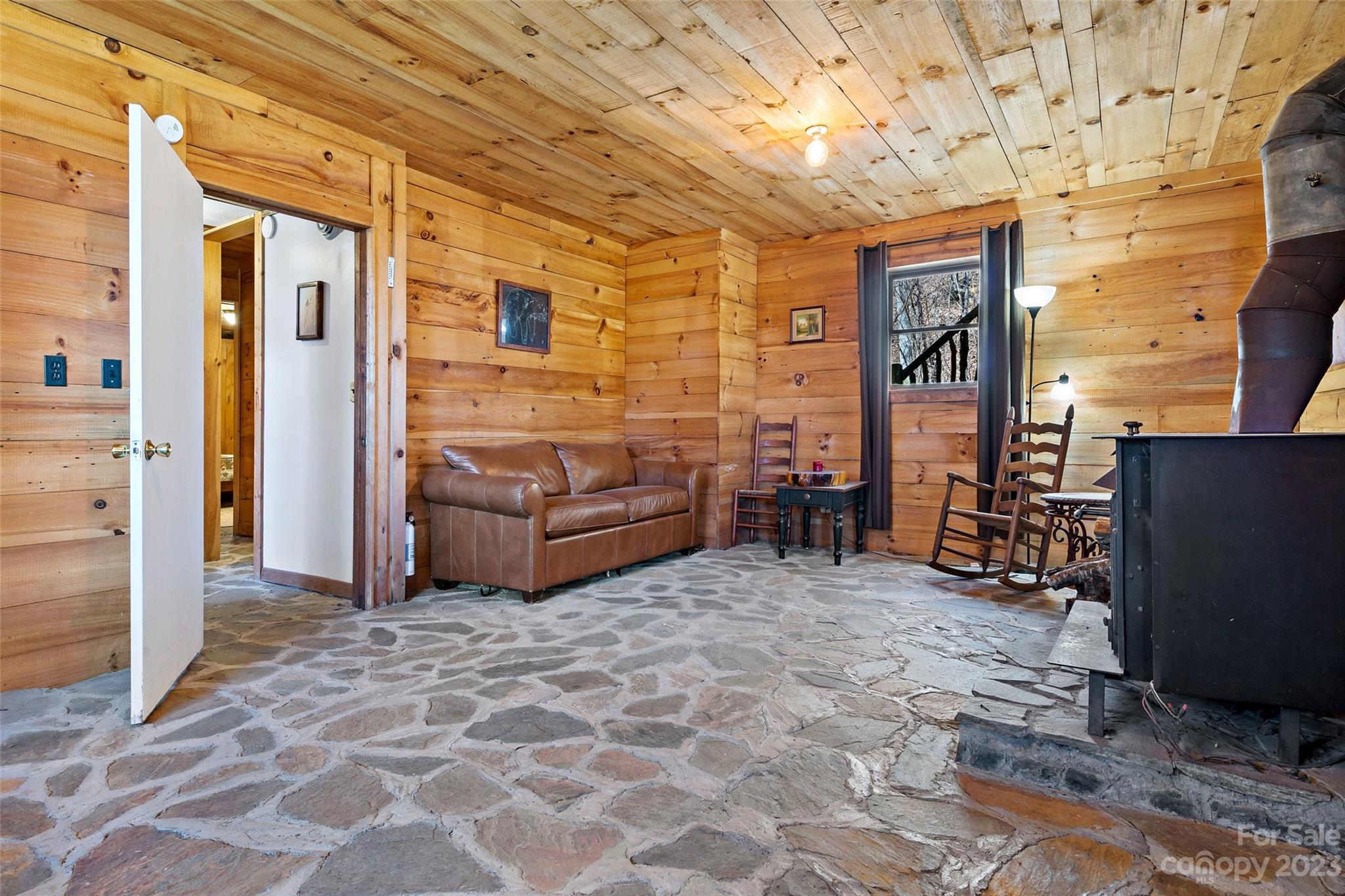 1283 Patsy Creek Road Burnsville, NC 28714 - Photo 23 of 48 Gallery Image 23