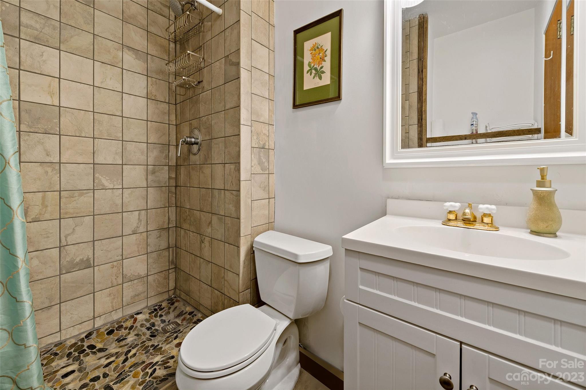1283 Patsy Creek Road Burnsville, NC 28714 - Photo 25 of 48 Gallery Image 25