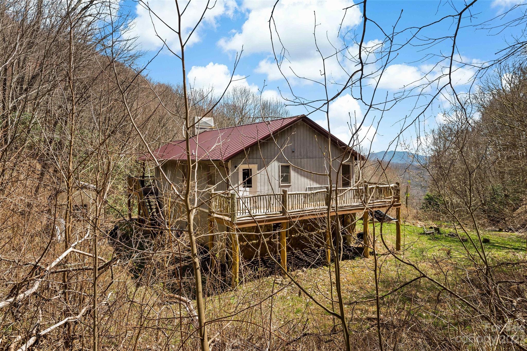 1283 Patsy Creek Road Burnsville, NC 28714 - Photo 3 of 48 Gallery Image 3