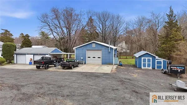 $650,000 | 251 Matchaponix Avenue, Monroe Township, NJ 08831
