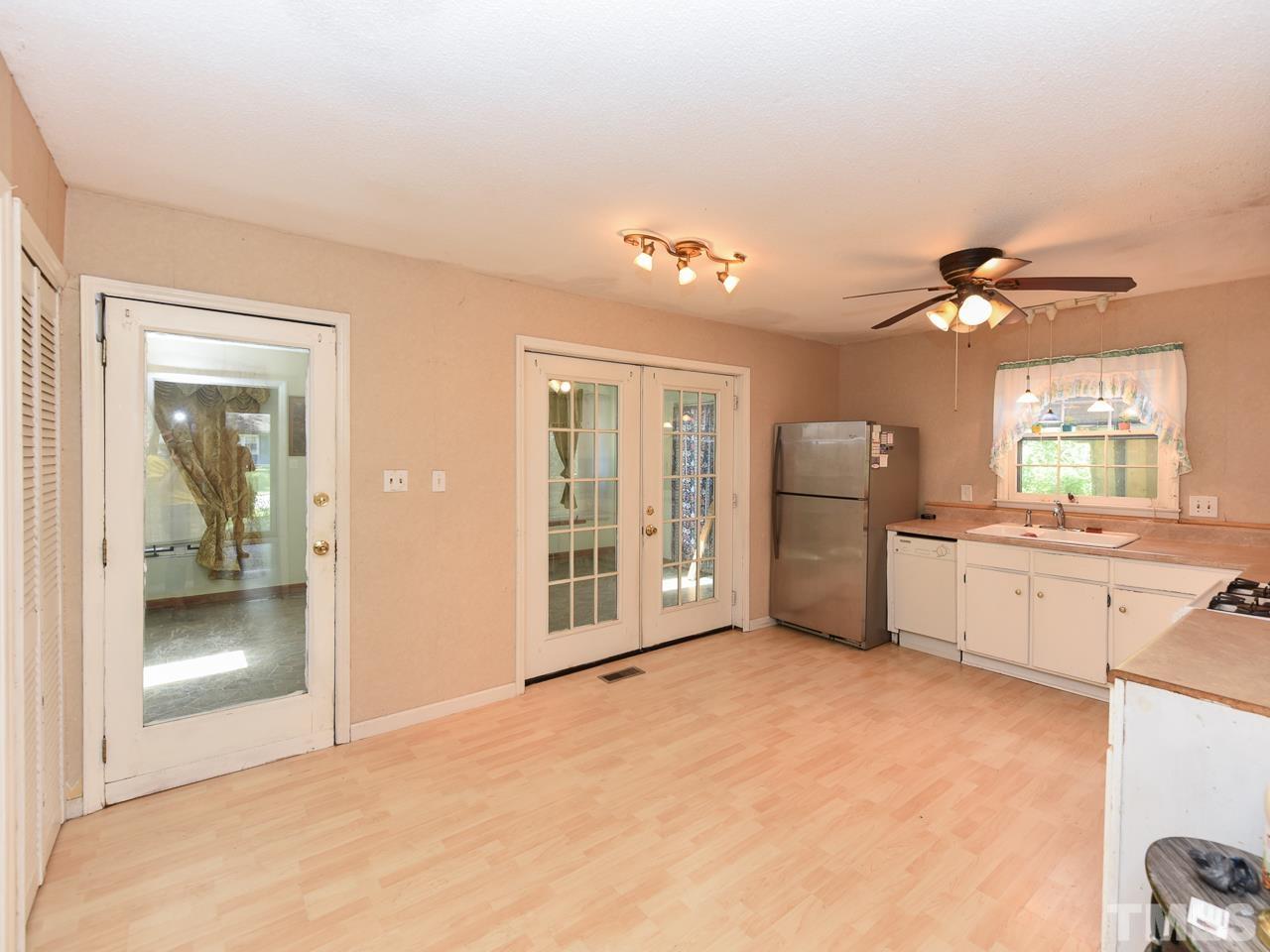 508 Forest Ridge Road Garner, NC 27529 - Photo 9 of 18 Gallery Image 9