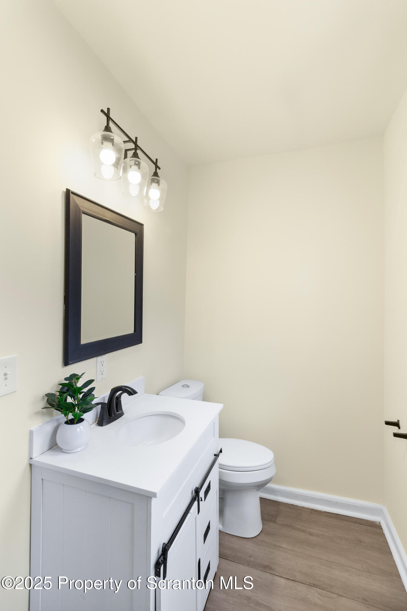 446 Orange Road Dallas, PA 18612 - Photo 18 of 41 18-print-446OrangeRd-18