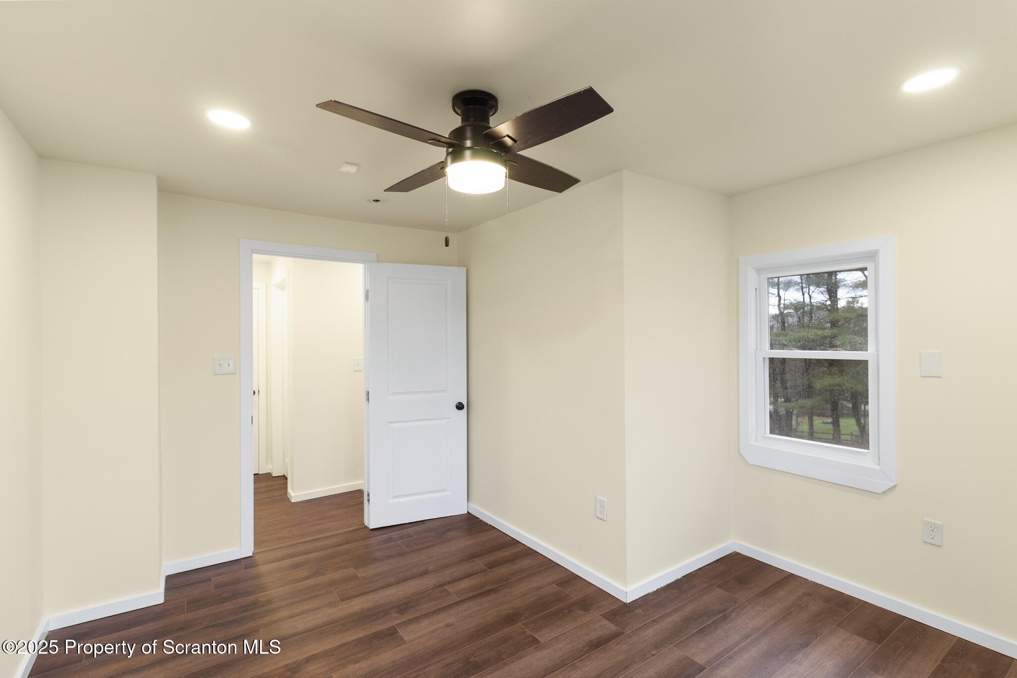 446 Orange Road Dallas, PA 18612 - Photo 21 of 40 22-print-446OrangeRd-22