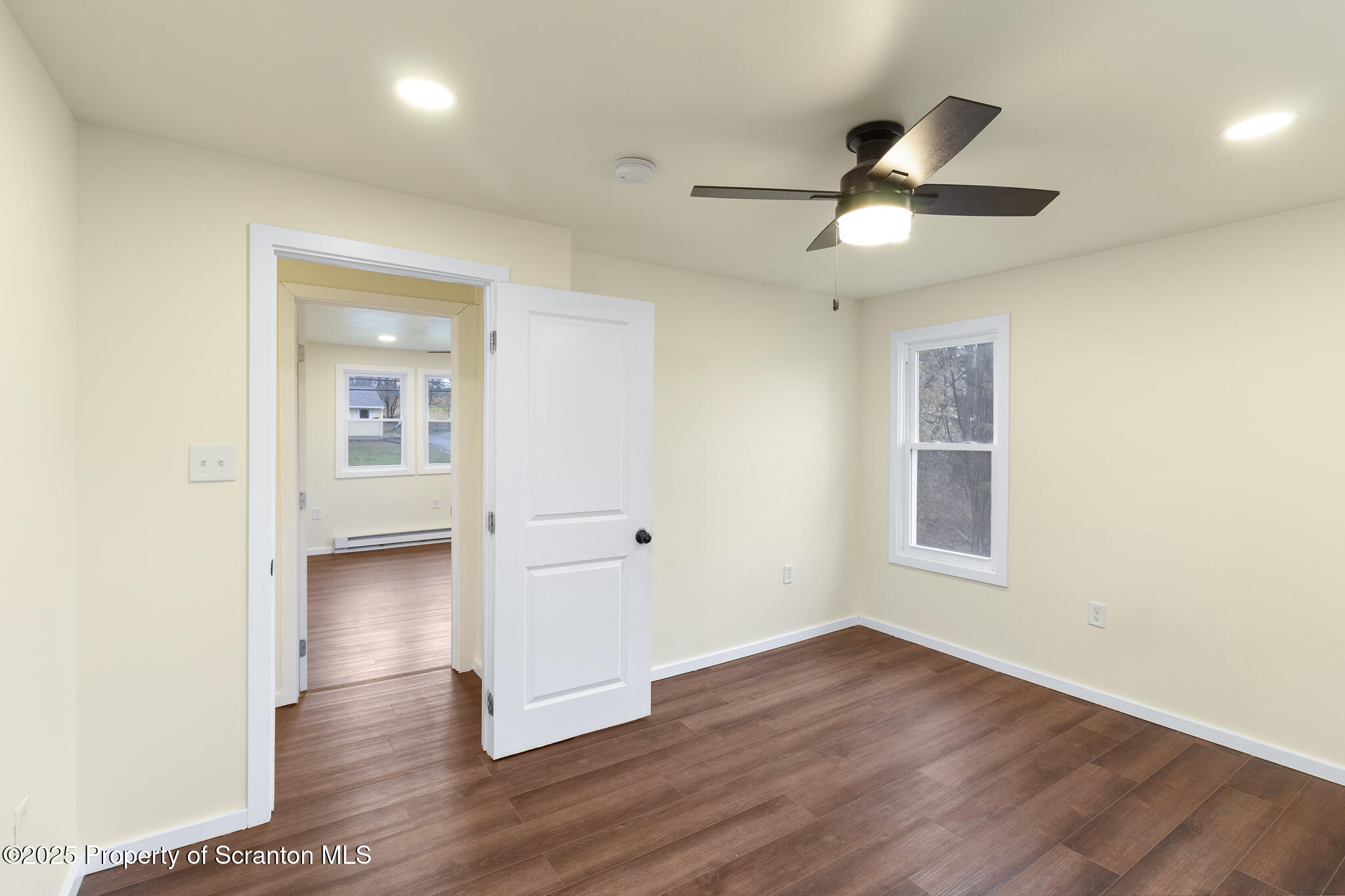 446 Orange Road Dallas, PA 18612 - Photo 27 of 41 27-print-446OrangeRd-27