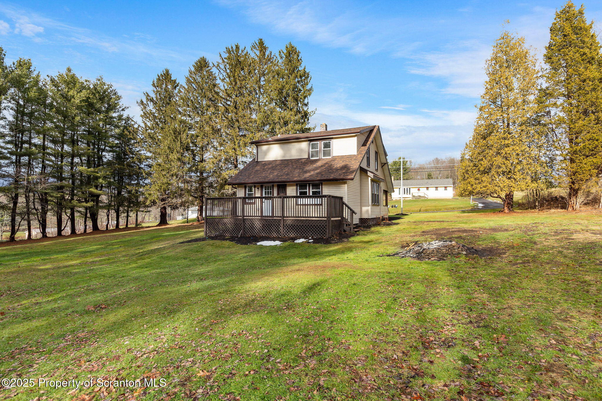 446 Orange Road Dallas, PA 18612 - Photo 34 of 41 34-web-or-mls-446OrangeRd-34