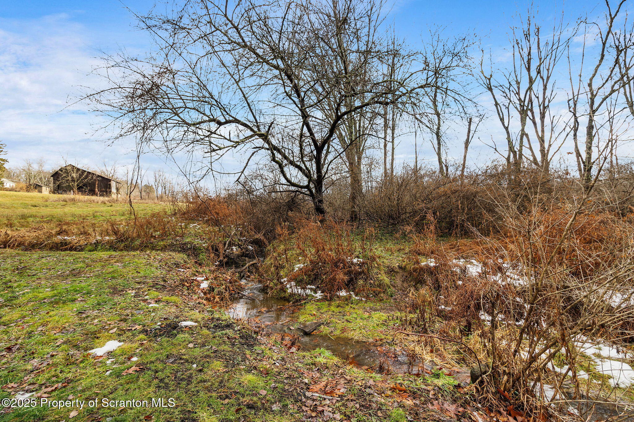 446 Orange Road Dallas, PA 18612 - Photo 37 of 41 37-web-or-mls-446OrangeRd-37