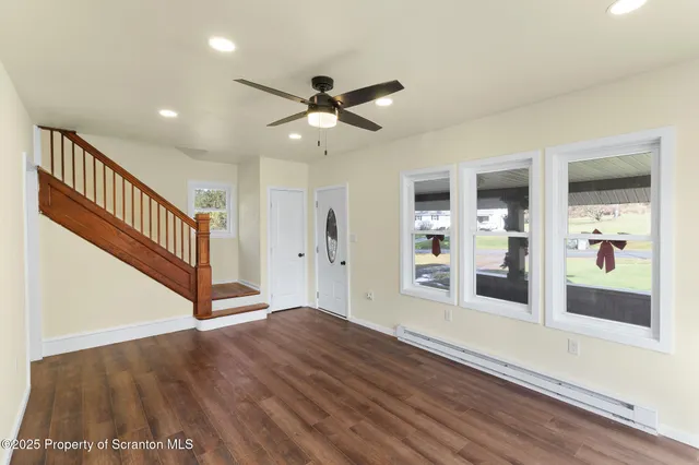 $279,000 | 446 Orange Road, Dallas, PA 18612