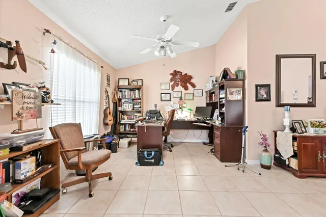 $379,900 | 5193 Robino Circle, West Palm Beach, FL 33417