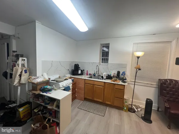 $1,100 | 1115 Walnut Street, Philadelphia, PA 19107