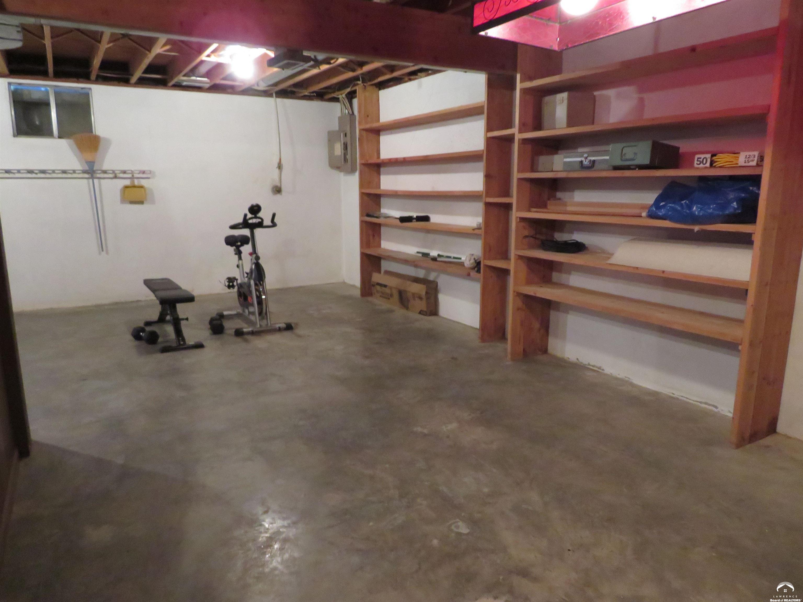 7607 Ferguson Road Ozawkie, KS 66070 - Photo 47 of 98 Gallery Image 47