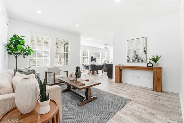 $1,550,000 | 2633 Clarion Lane, Costa Mesa, CA 92626