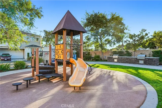 $1,550,000 | 2633 Clarion Lane, Costa Mesa, CA 92626