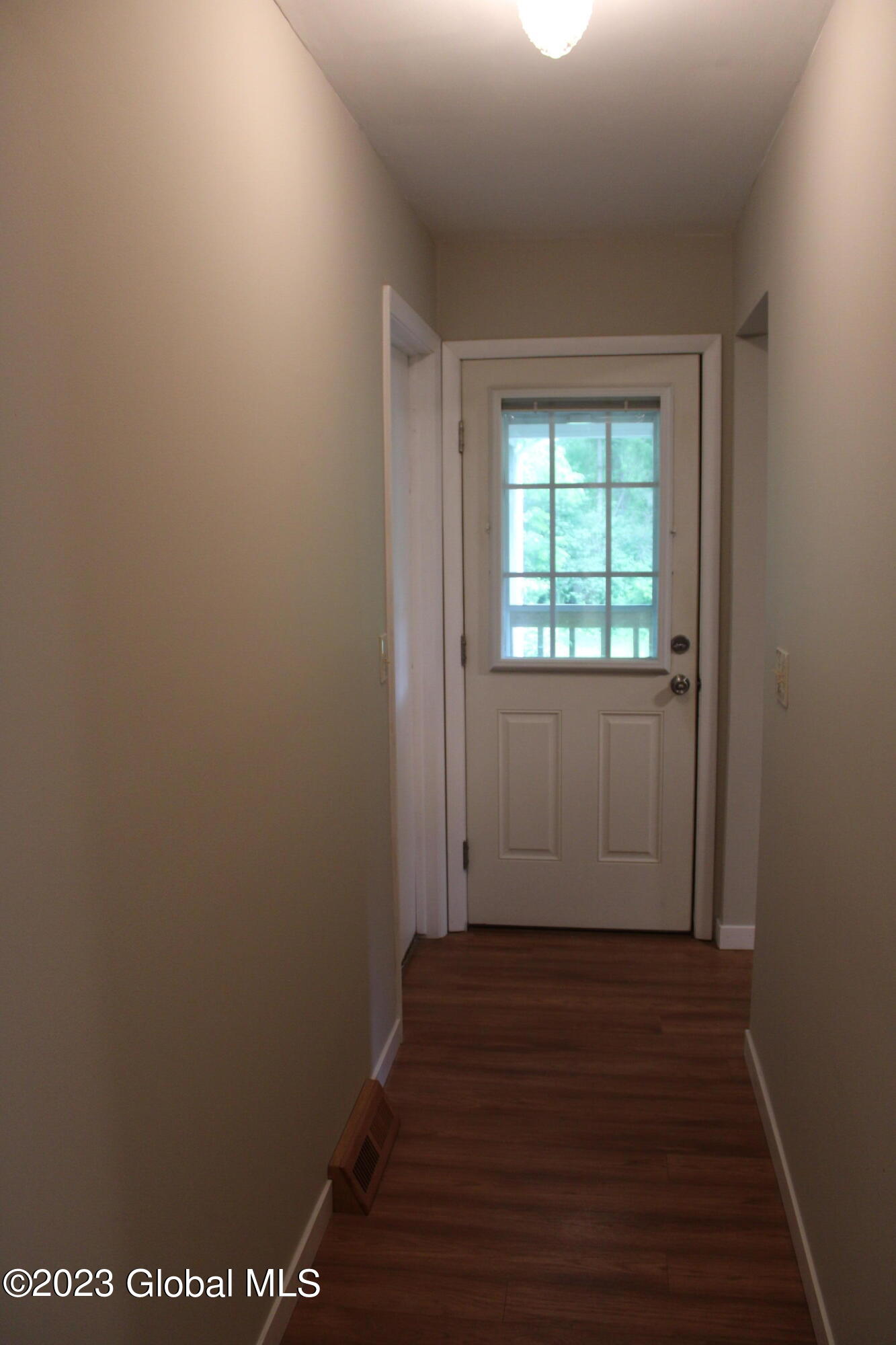 76 Blanchard Road Wilton, NY 12831 - Photo 17 of 33 IMG_0120
