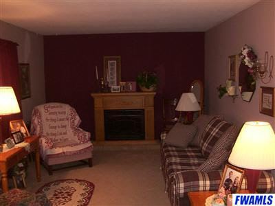 16670 Winchester Road Ossian, IN 46777 - Photo 4 of 9