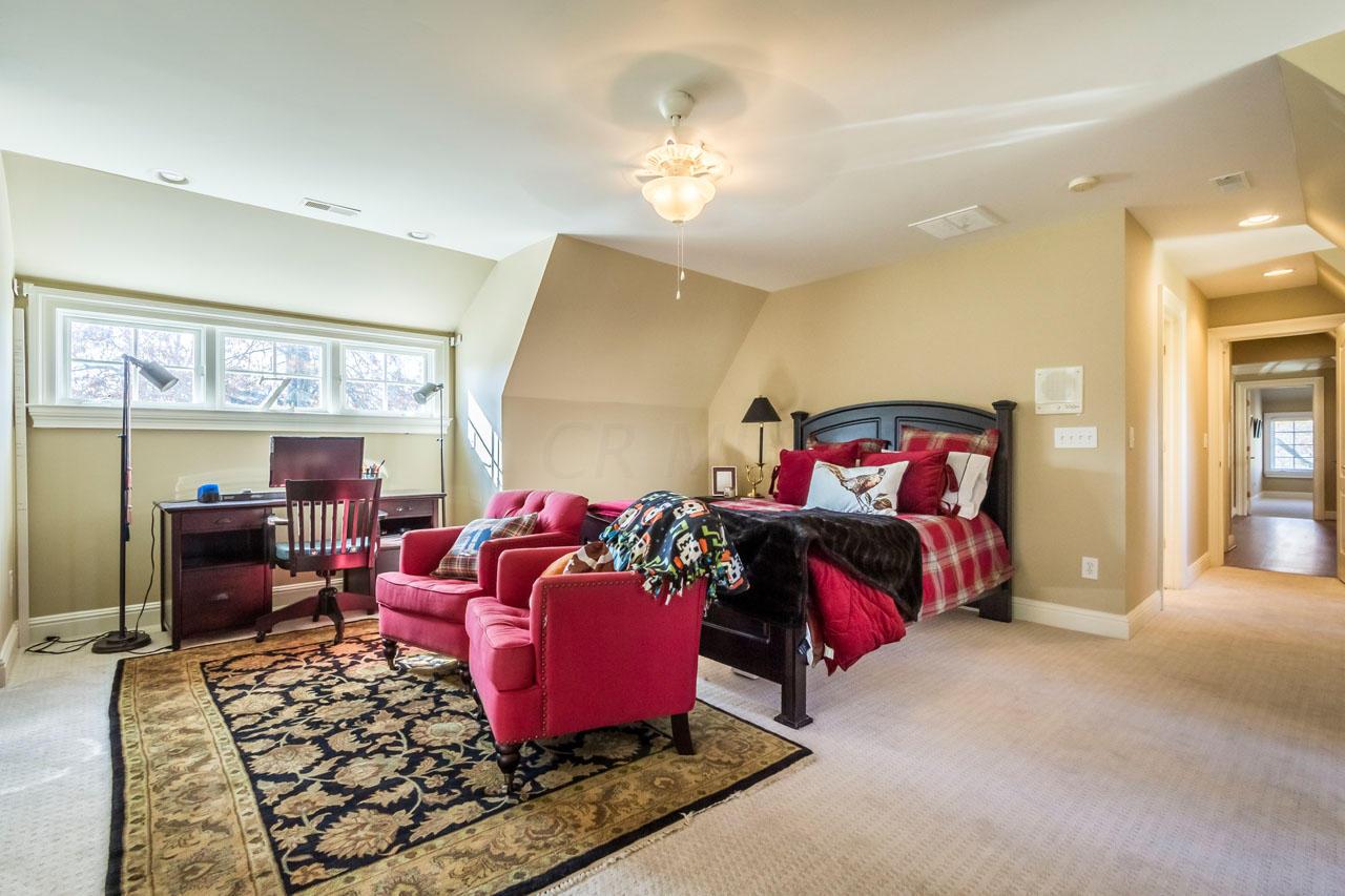 1285 Shull Road Columbus, OH 43230 - Photo 24 of 46