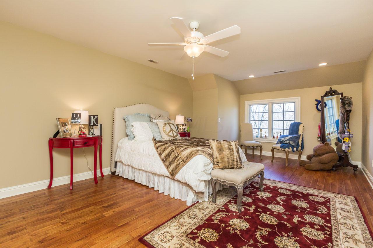 1285 Shull Road Columbus, OH 43230 - Photo 27 of 46