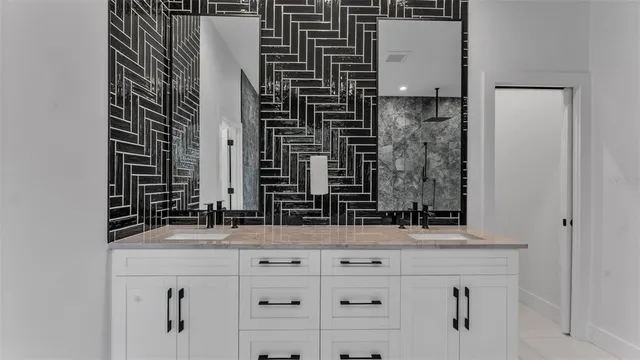 $899,000 | 1193 Parker Road, Lakeland, FL 33811