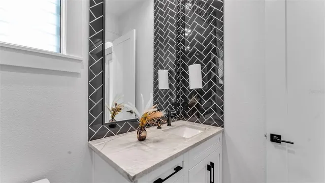 $899,000 | 1193 Parker Road, Lakeland, FL 33811