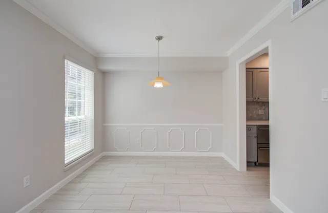 $2,600 | 355 North Post Oak Lane, Unit 637, Houston, TX 77024