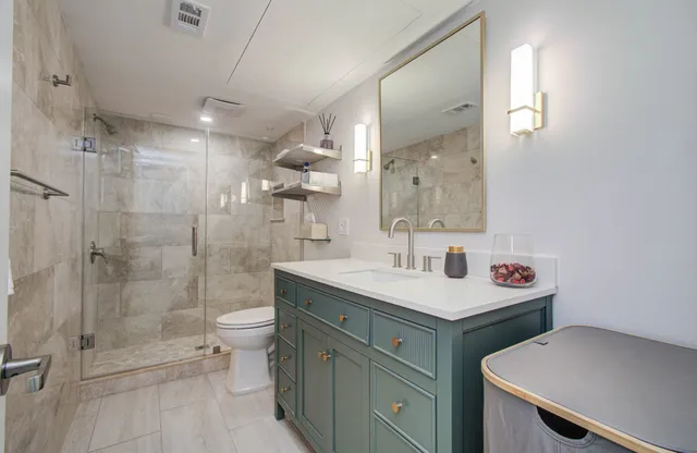 $2,600 | 355 North Post Oak Lane, Unit 637, Houston, TX 77024