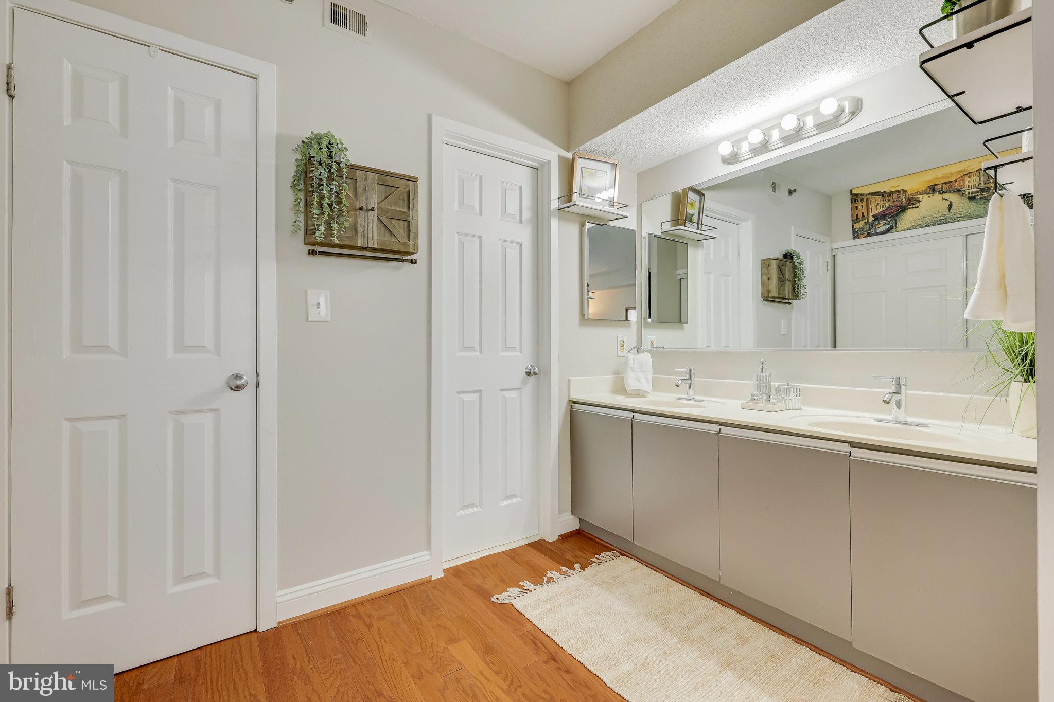 5505 Seminary Road, Unit 1615N Falls Church, VA 22041 - Photo 8 of 74 Gallery Image 8