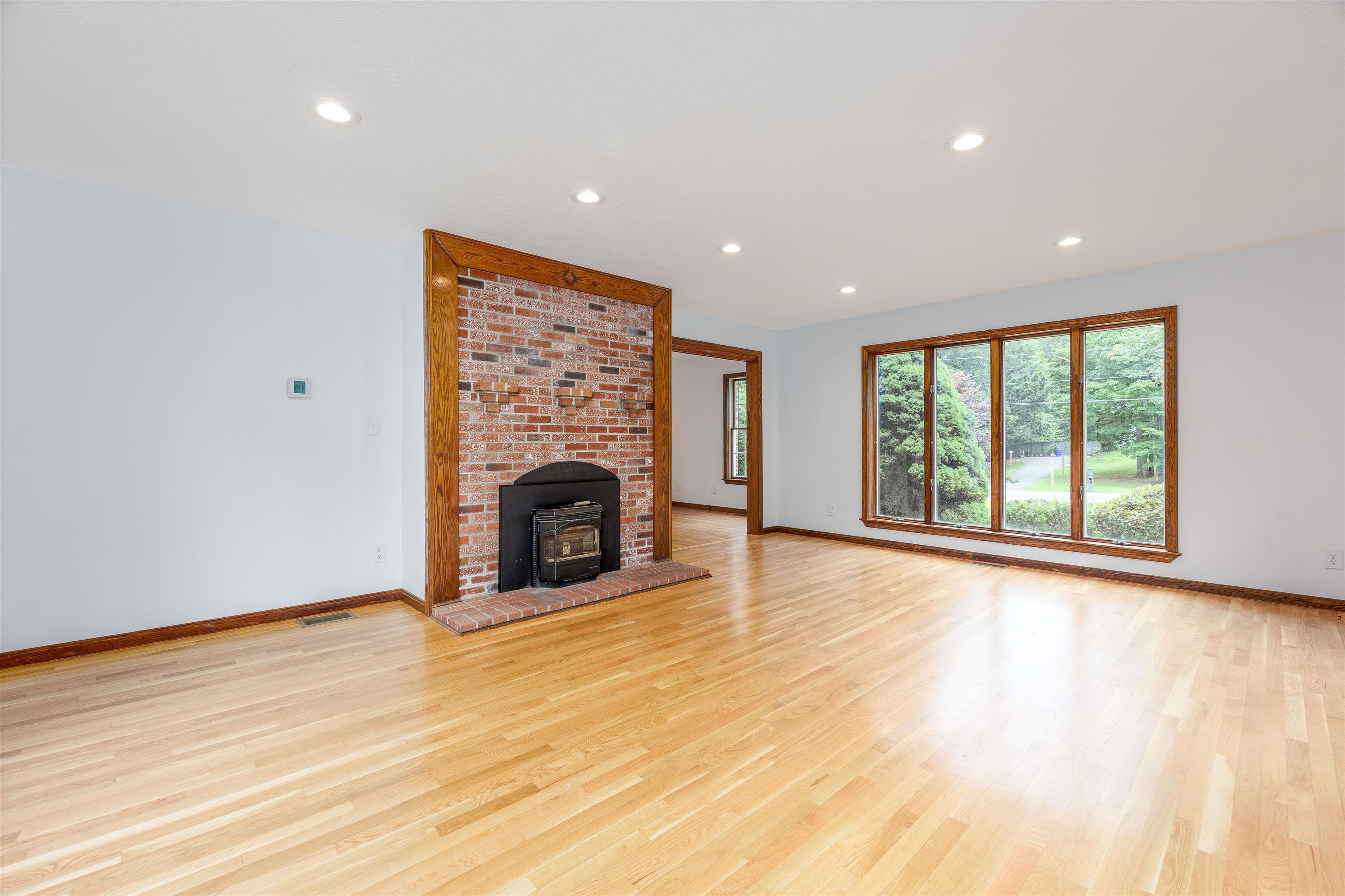 40 Spring Brook Drive Hampstead, NH 03841 - Photo 14 of 51 Gallery Image 14