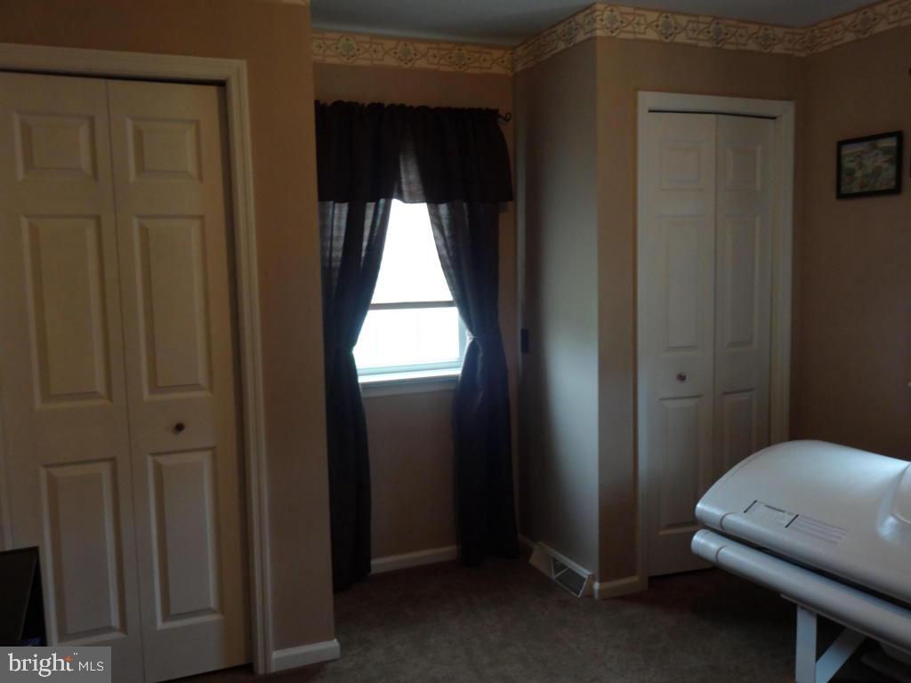 427 East Evergreen Road Lebanon, PA 17042 - Photo 11 of 21 Gallery Image 11