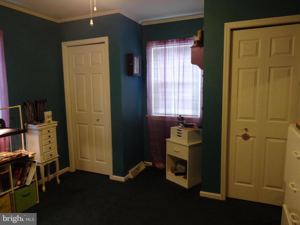 427 East Evergreen Road Lebanon, PA 17042 - Photo 12 of 21 Gallery Image 12