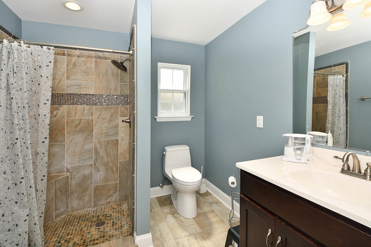800 South Moore Road East Ridge, TN 37412 - Photo 13 of 18 sm13
