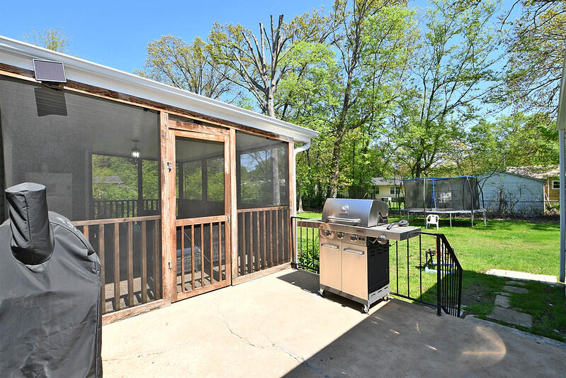 800 South Moore Road East Ridge, TN 37412 - Photo 6 of 18 sm3