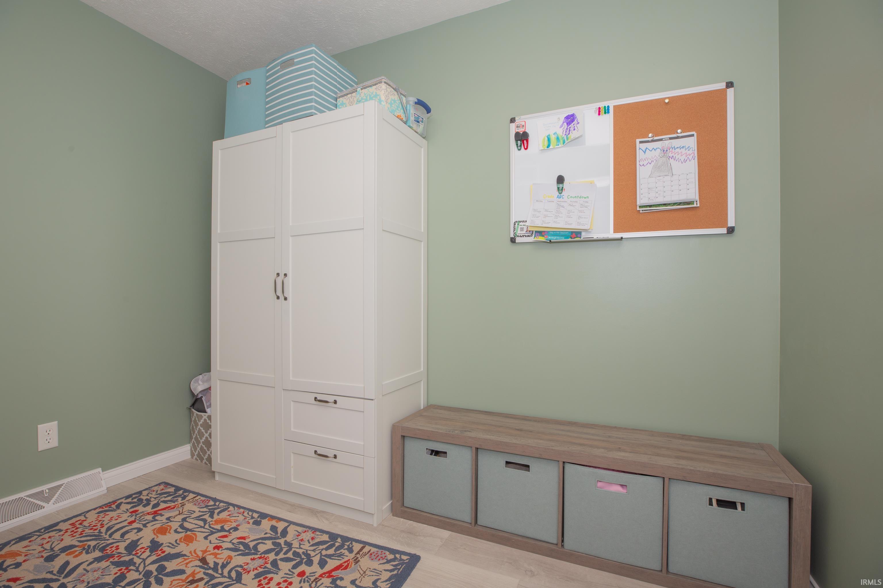 8910 Ridge View Lane Mount Vernon, IN 47620 - Photo 18 of 36