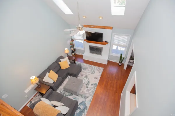 $414,900 | 8910 Ridge View Lane, Mount Vernon, IN 47620