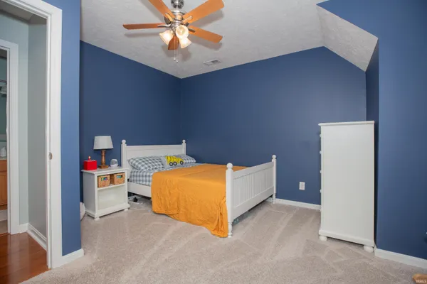 $414,900 | 8910 Ridge View Lane, Mount Vernon, IN 47620