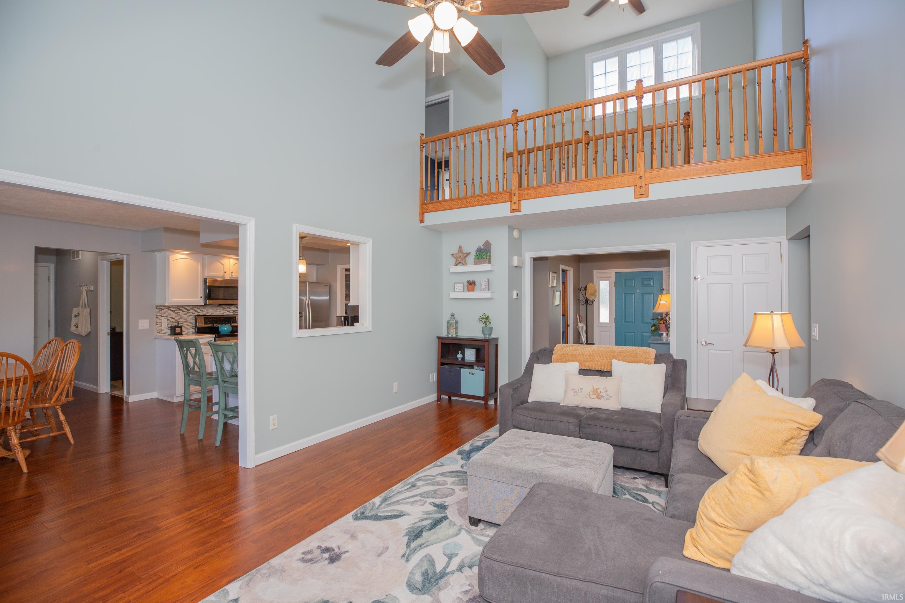 8910 Ridge View Lane Mount Vernon, IN 47620 - Photo 4 of 36