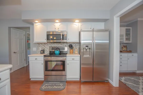 $414,900 | 8910 Ridge View Lane, Mount Vernon, IN 47620