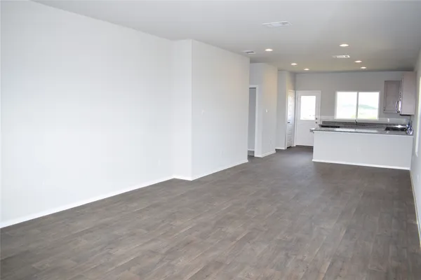 $2,050 | 11704 Domenico Cove, Austin, TX 78747