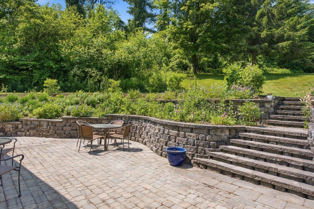 811 Middle Pownal Road Bennington, VT 05201 - Photo 25 of 37