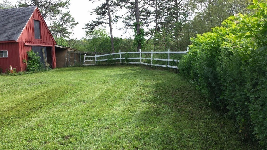 229 Valley Road Plymouth, MA 02360 - Photo 3 of 30