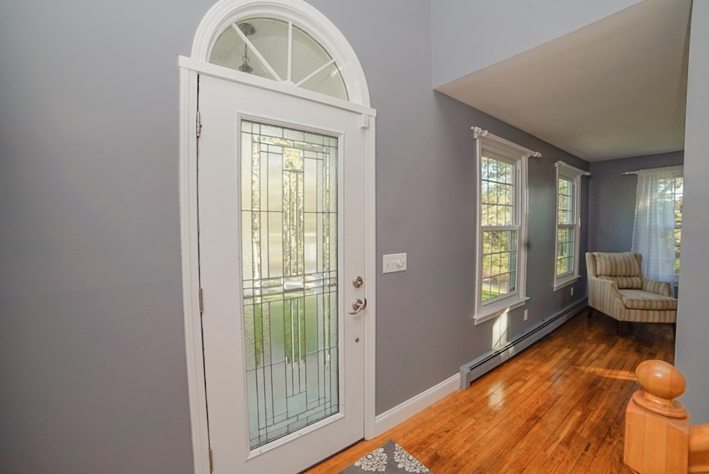 229 Valley Road Plymouth, MA 02360 - Photo 4 of 30