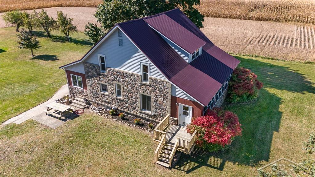 651 Dale Road Beaverton, MI 48612 - Photo 1 of 43