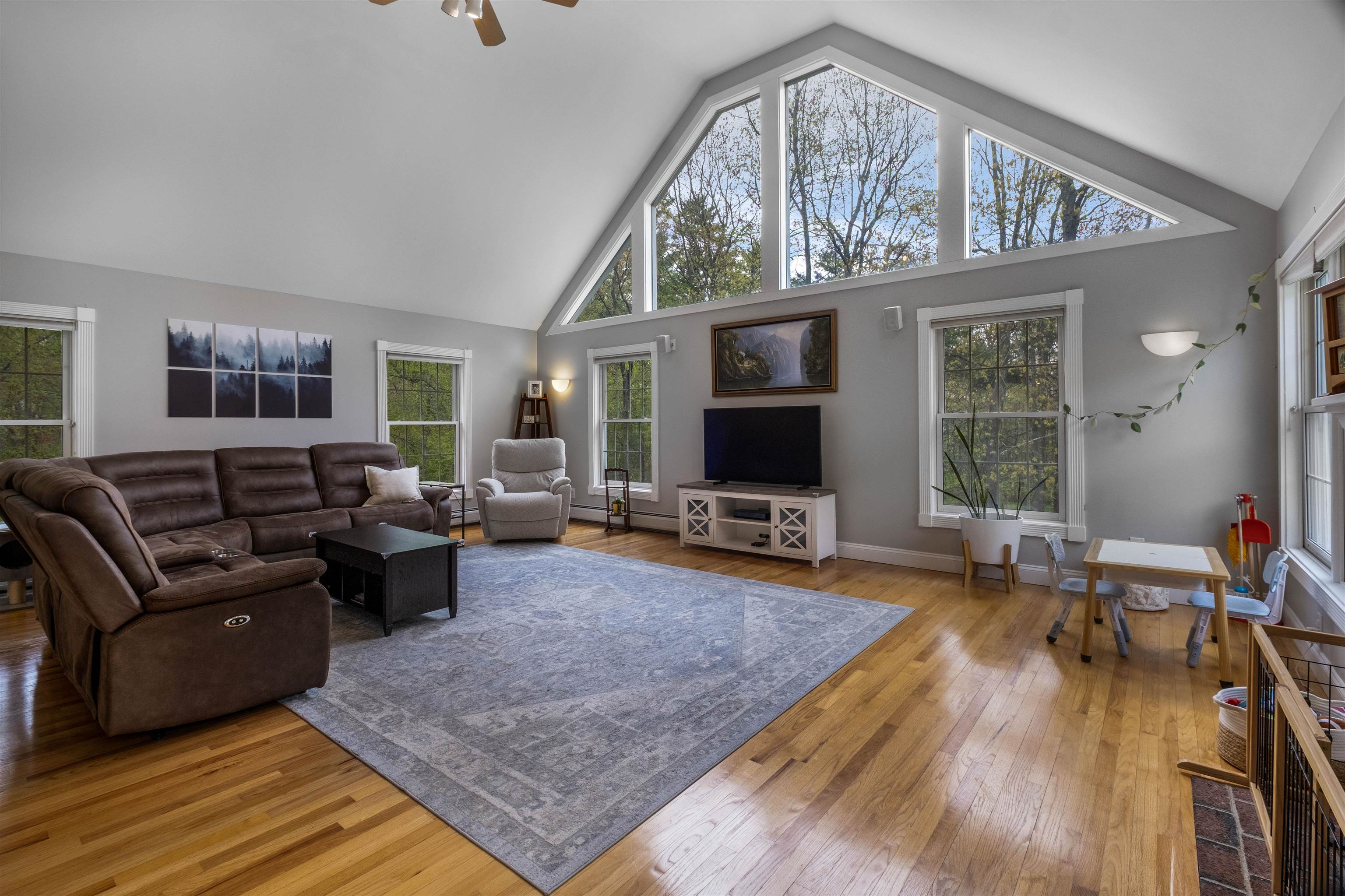 278 Long Hill Road Dover, NH 03820 - Photo 7 of 60