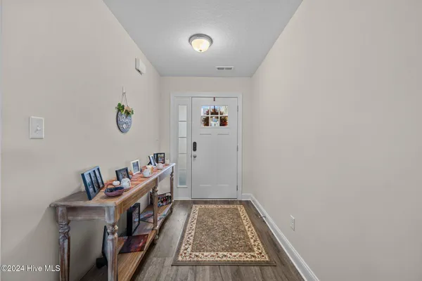 $2,100 | 517 Indigo Johnston Drive, Jacksonville, NC 28546