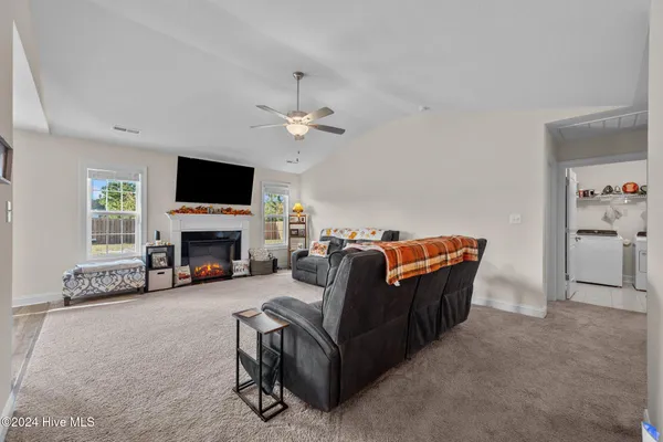 $2,100 | 517 Indigo Johnston Drive, Jacksonville, NC 28546