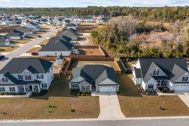 $2,200 | 517 Indigo Johnston Drive, Jacksonville, NC 28546