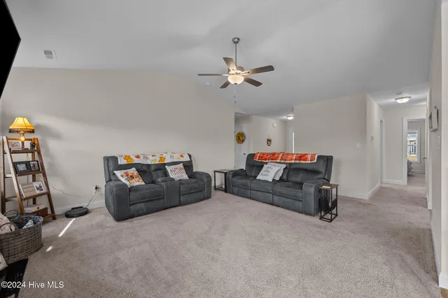 $2,200 | 517 Indigo Johnston Drive, Jacksonville, NC 28546