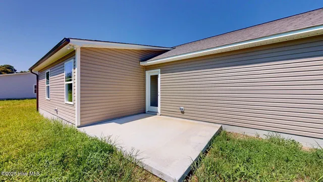 $271,500 | 1366 St John Church Road, La Grange, NC 28551