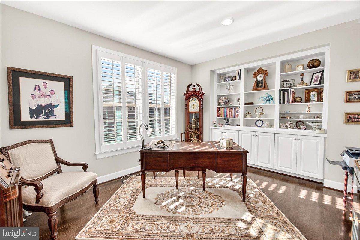 21217 Cracklin Road Laytonsville, MD 20882 - Photo 12 of 71 Office on main level